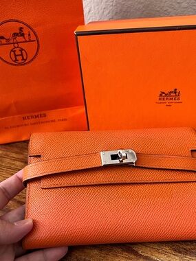 Hermes Orange Epsom Leather Kelly Wallet with Silver Hardware